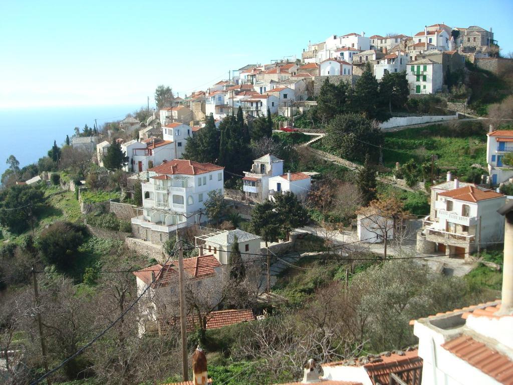 Asteri Apartments Alonnisos Town Exterior photo